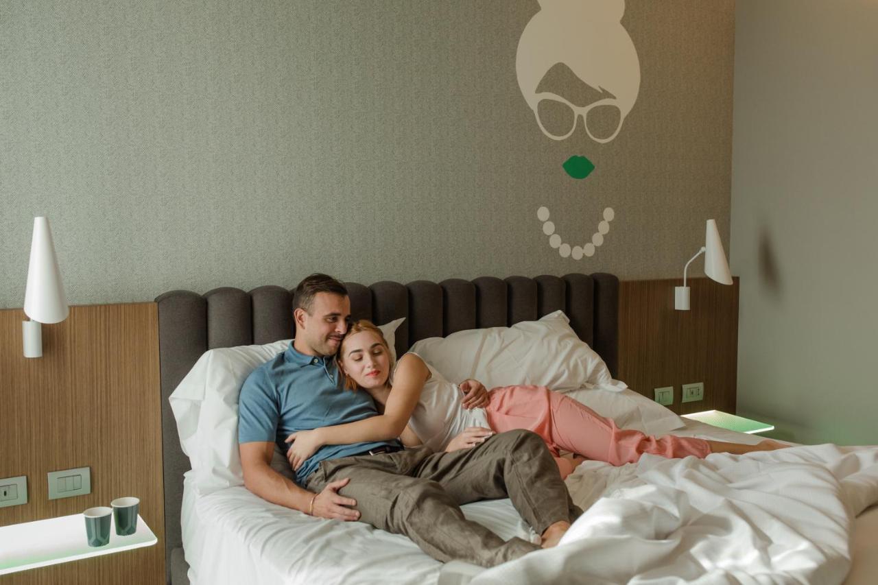 G Hotel Pescara Bagian luar foto