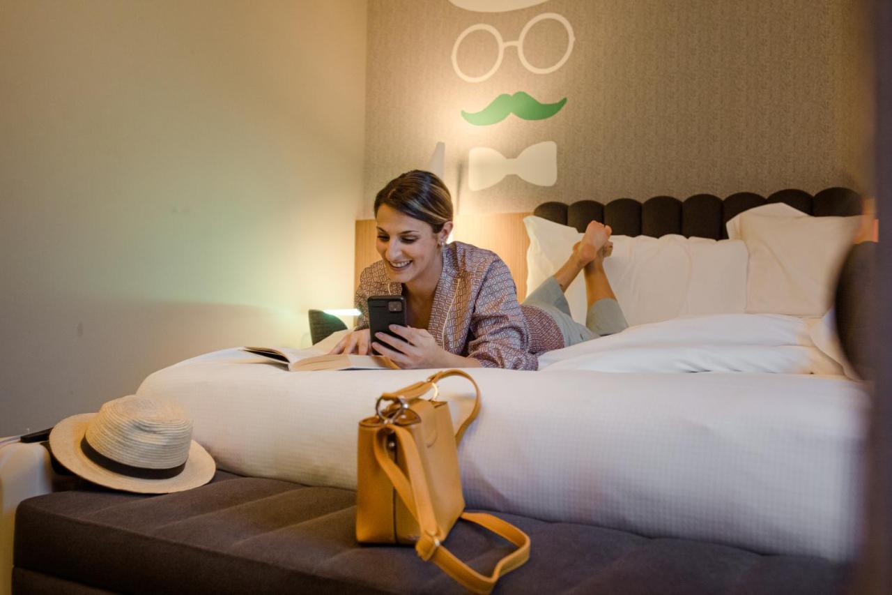 G Hotel Pescara Bagian luar foto