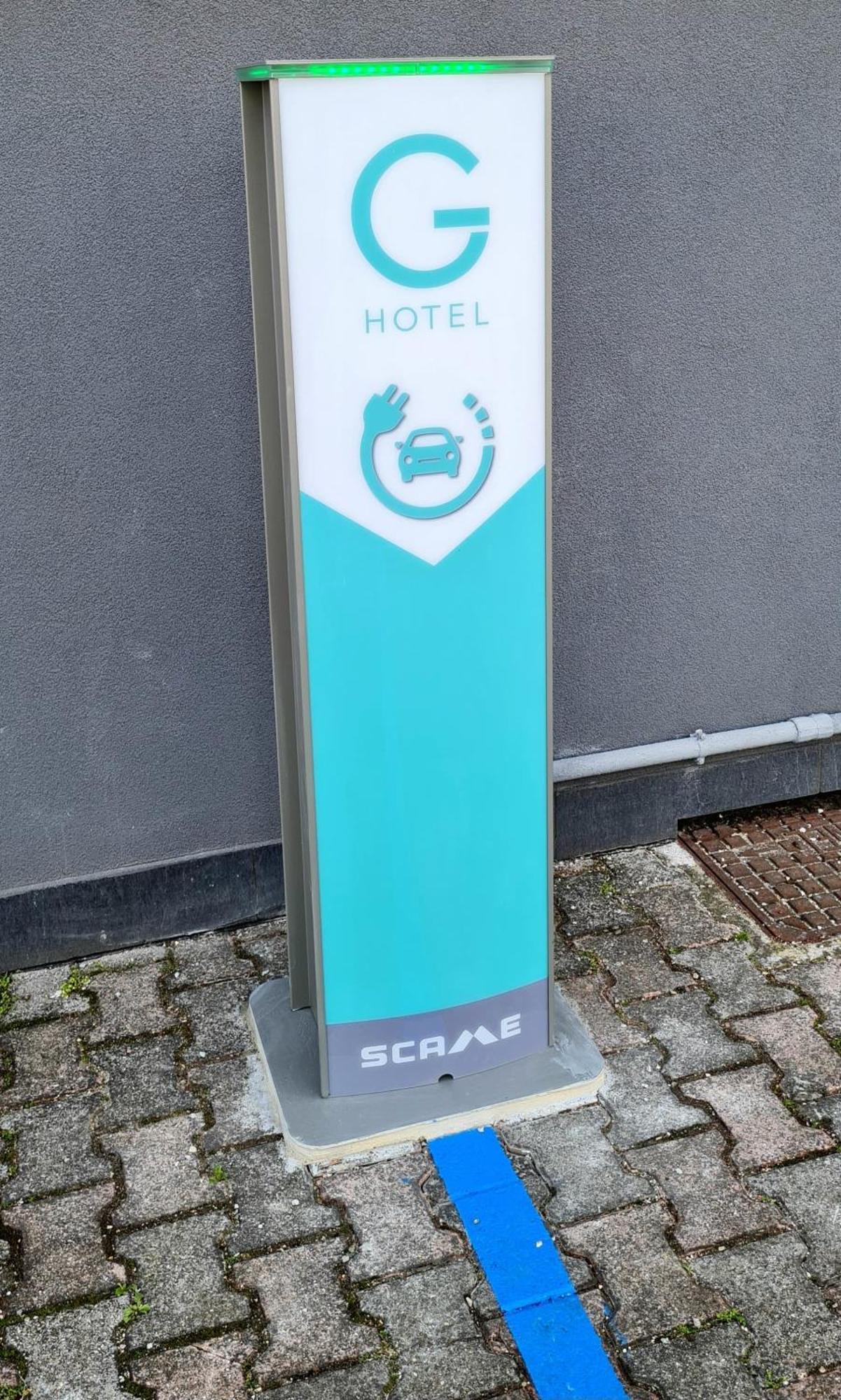 G Hotel Pescara Bagian luar foto