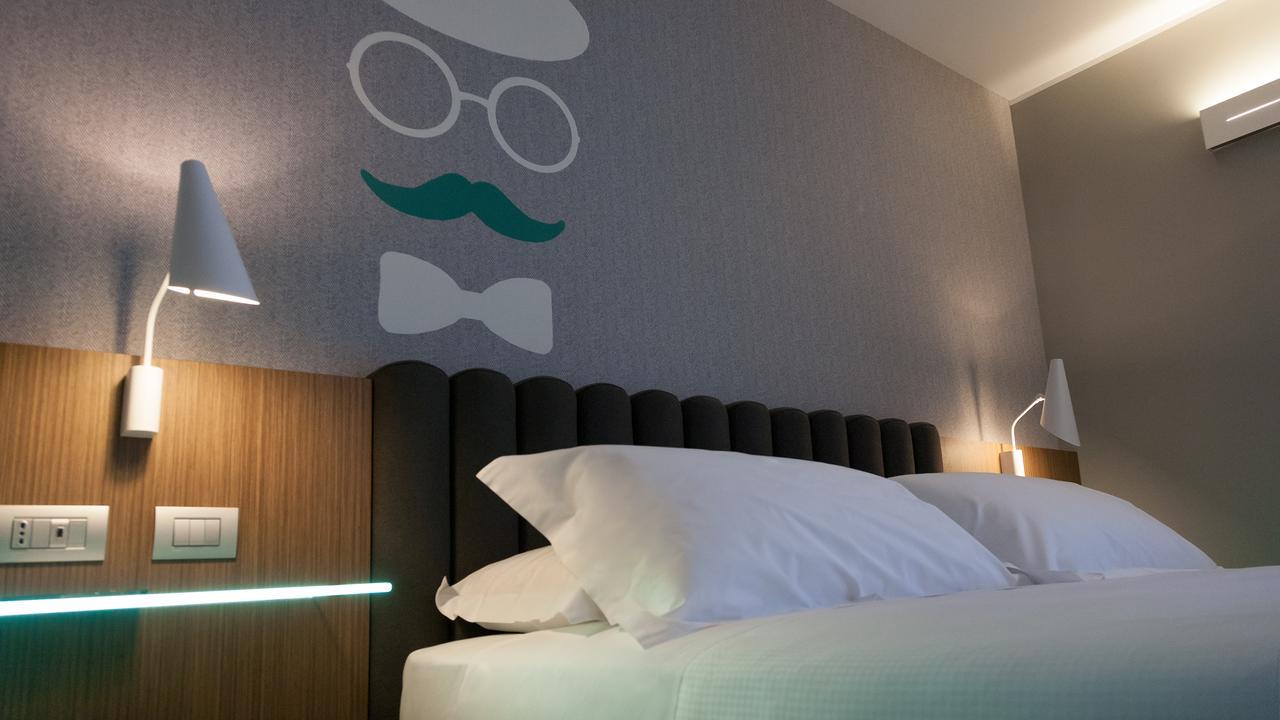 G Hotel Pescara Bagian luar foto