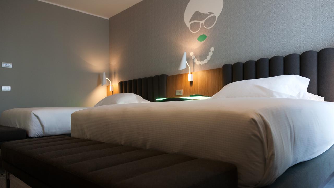 G Hotel Pescara Bagian luar foto