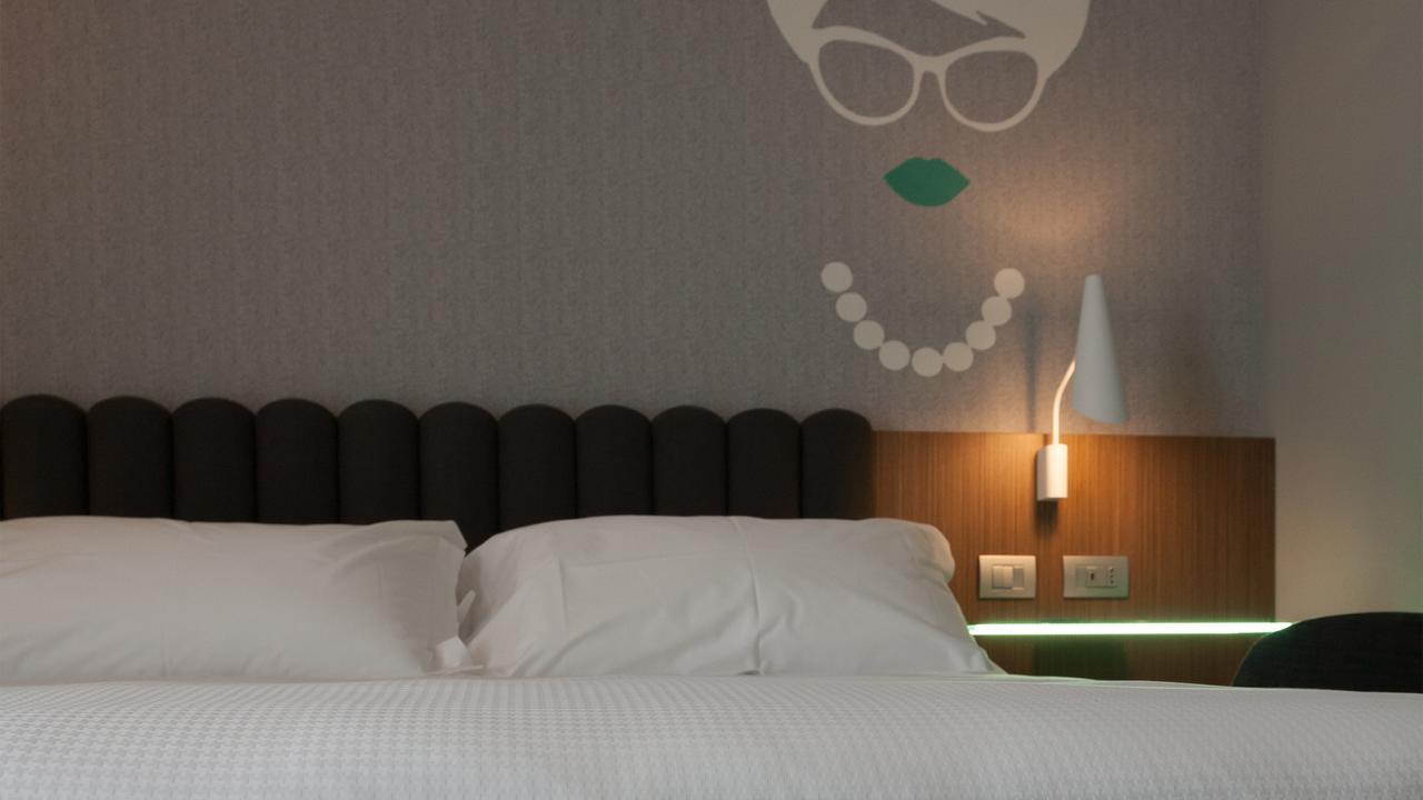 G Hotel Pescara Bagian luar foto